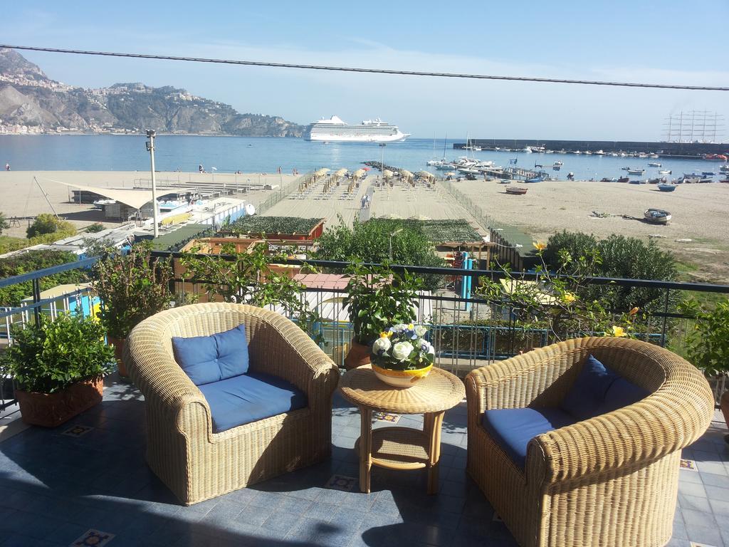 贾迪尼-纳克索斯Terrazza Sul Mare公寓 客房 照片